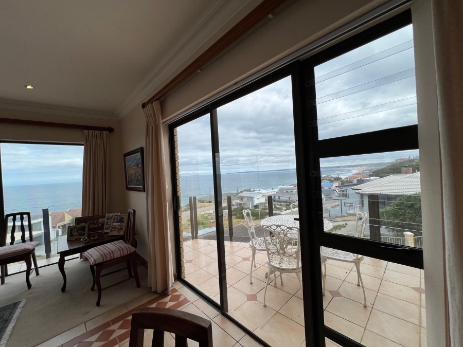 3 Bedroom Property for Sale in Dana Bay Western Cape